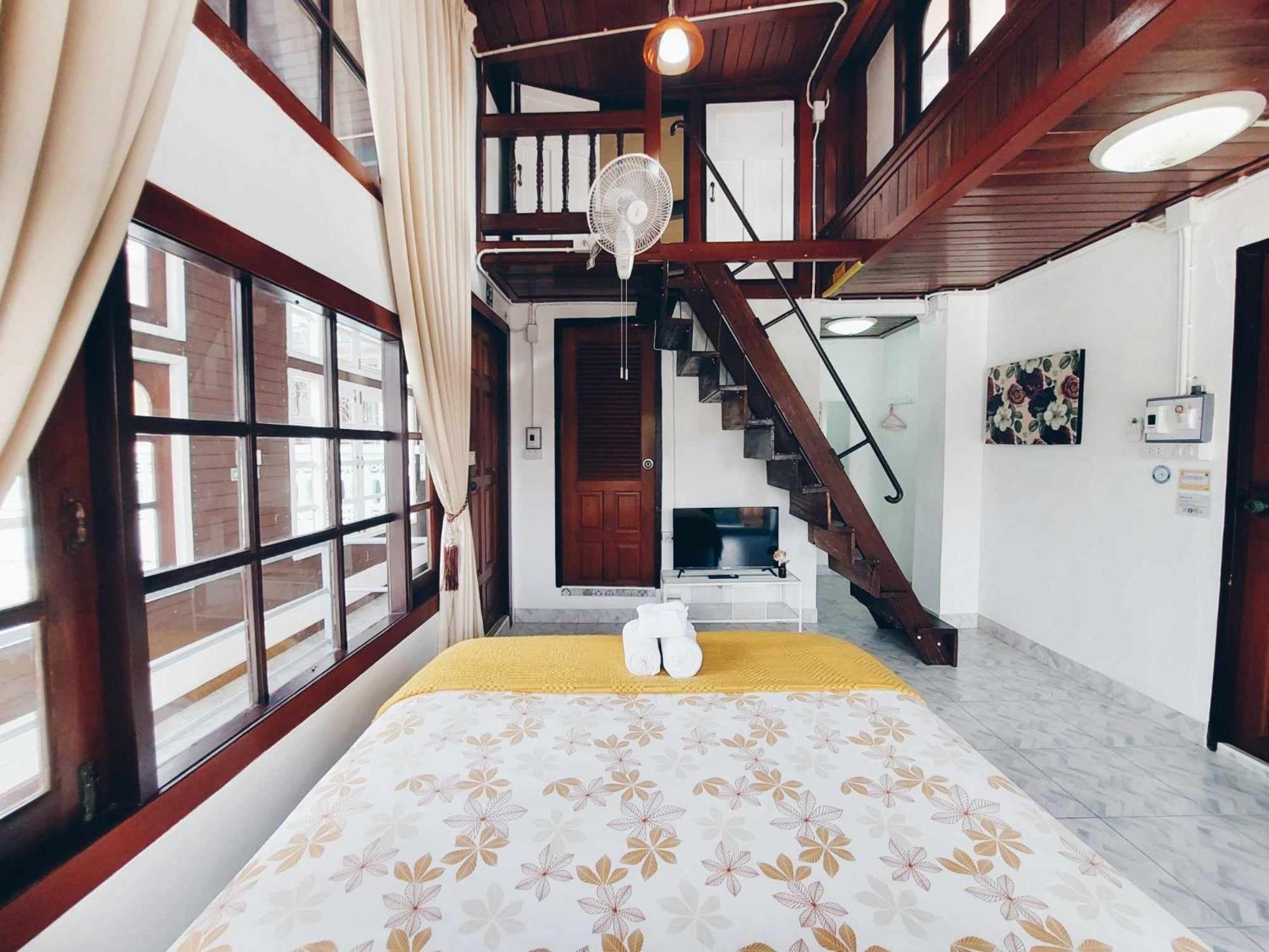 Hello Sunshine Hostel Phra Nakhon Si Ayutthaya Exterior foto